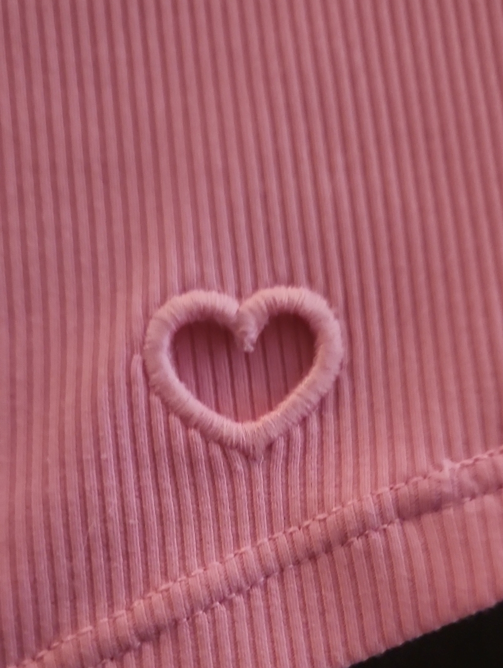 Lululemon Nulu Ribbed Cropped Tank Top Heart Candy Cloud-Valentines - Picture 5 of 9